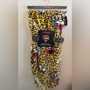 Ed Hardy Oversized Throw Blanket Tiger Leopard Plush Animal Print